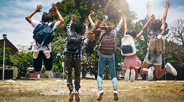 FÉRIAS ESCOLARES NO CONDOMÍNIO